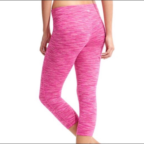 Athleta Pants - Athleta Space Dyed pink 3/4 Capri leggings small